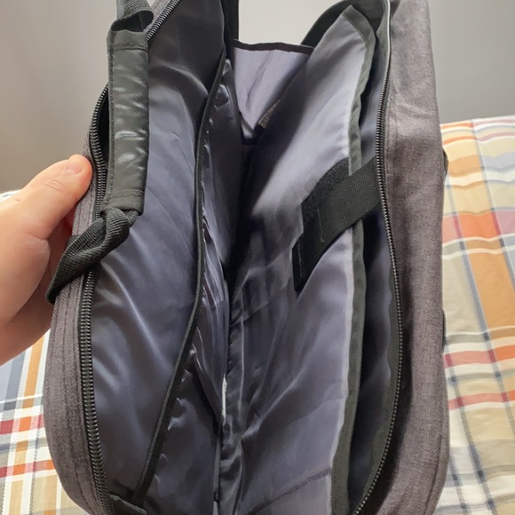 Roots Laptop Bag - Picture 4 of 6